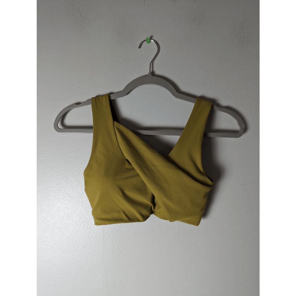 LULULEMON ATHLETICA Nulu Cross-Front Yoga Bra 'Light support B/C Cup Size 4 - Picture 3 of 4
